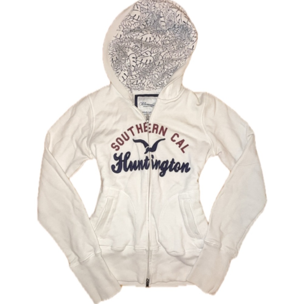SOLD!!

vintage y2k 2000s comfy tight-fitted zip-up jacket/hoodie